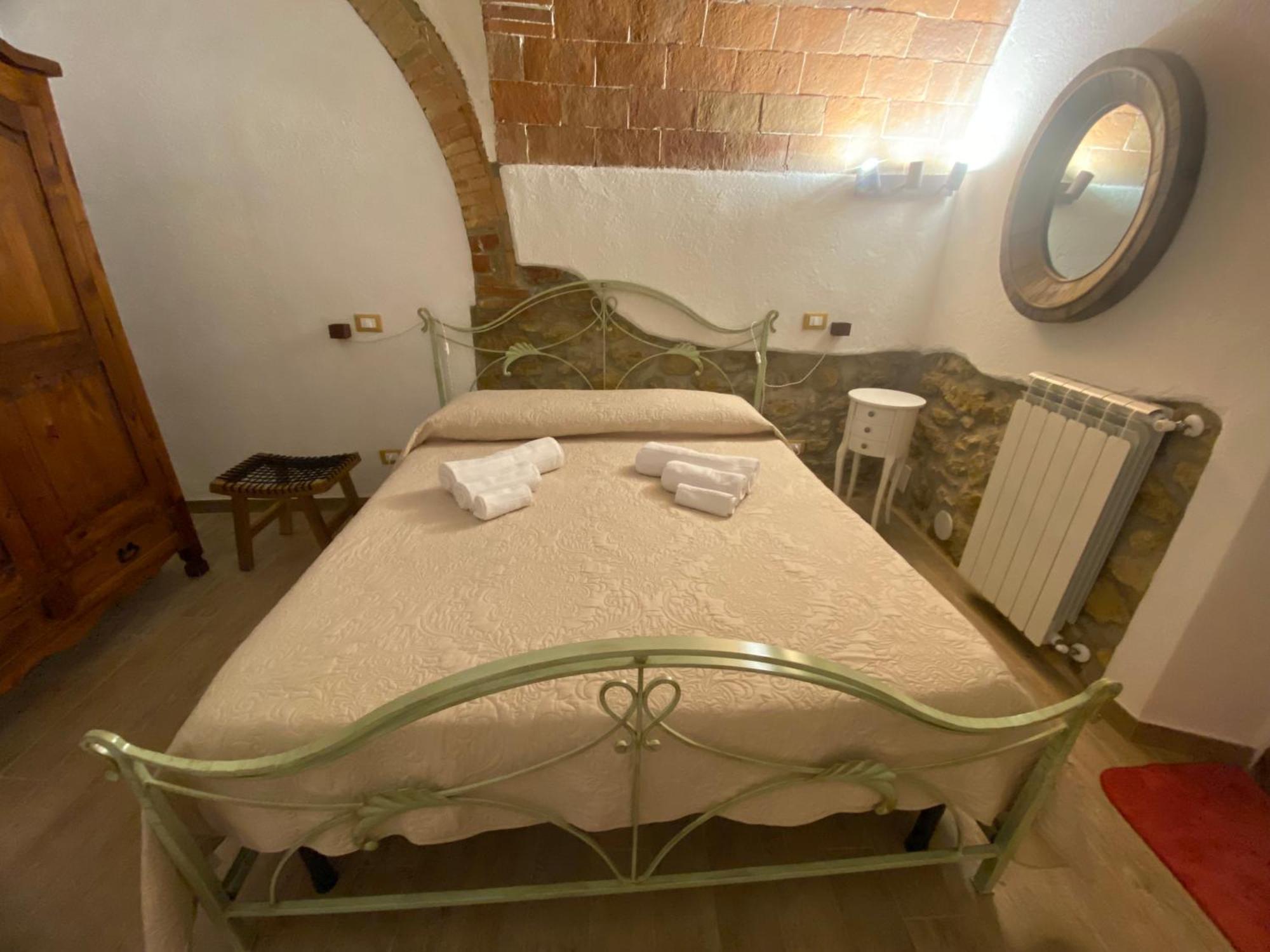 Podere Mona Pomarance Zewnętrze zdjęcie